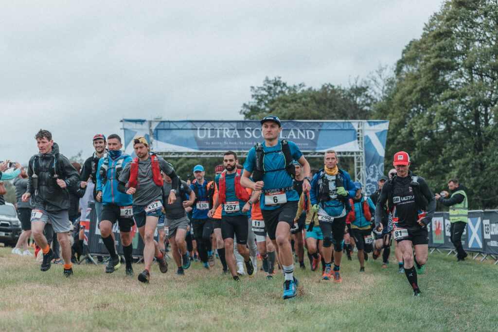 GB Ultra Scotland ultra marathon race start