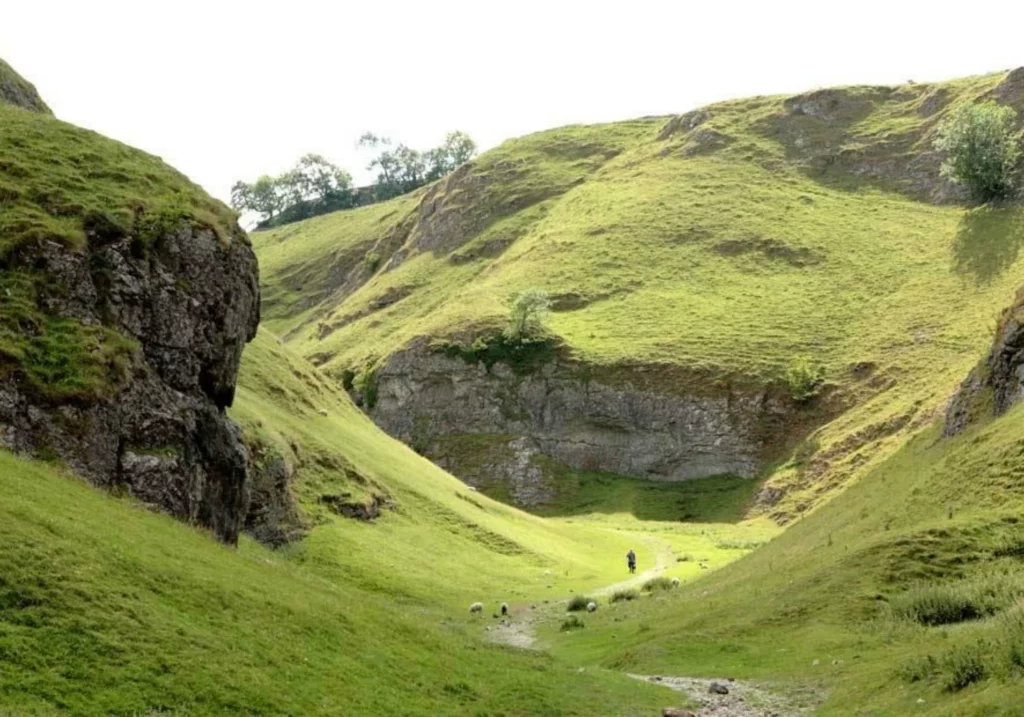 The Limestone Way trail